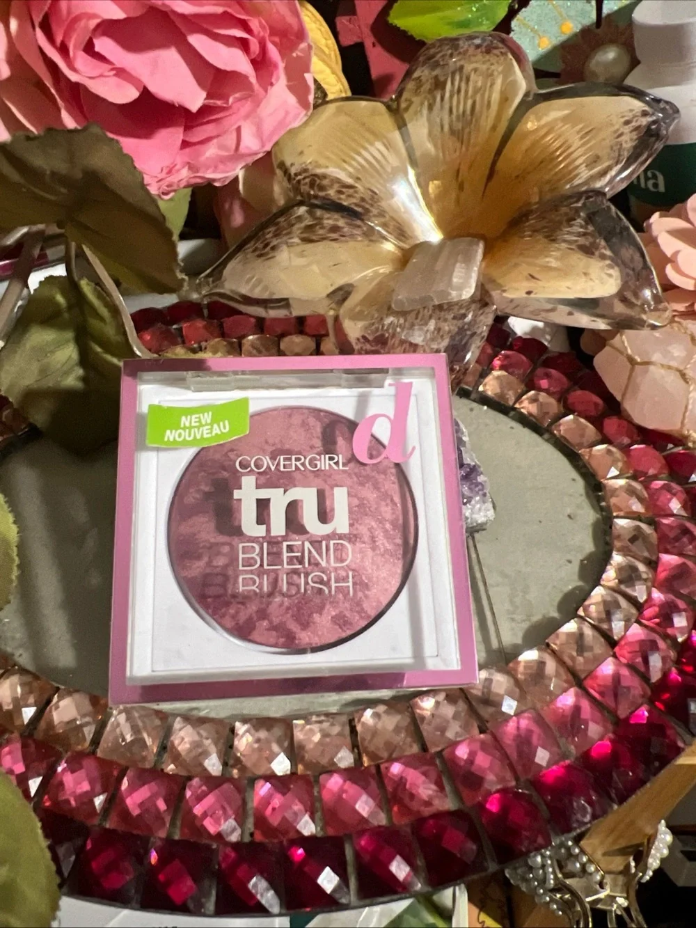 RARE COVERGIRL Deep Mauve Blush Compact - 305 DISCONTINUED